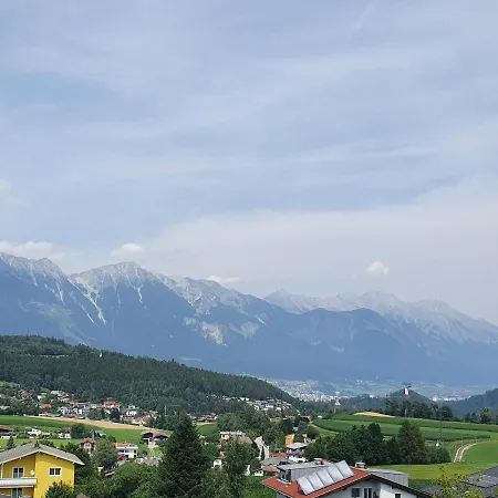 Ferienwohnung Sophia * İnnsbruck